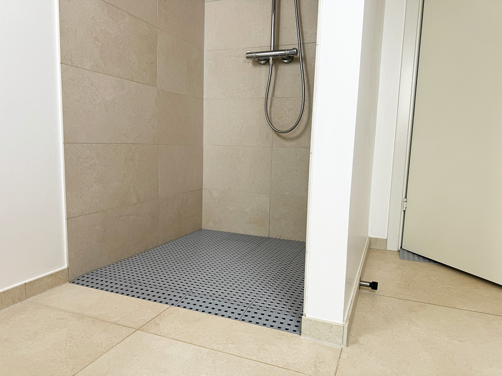 Hjælpemiddelbasen excellent shower system, flise modul fra ... Badeværelse afløb stoppet