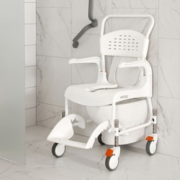 Etac Clean Bade- og toiletstol højderegulerbar