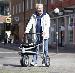 Trionic Veloped Off road Rollator - Terrængående