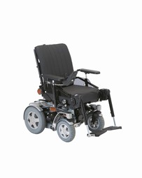 Storm4 X-plore  - eksempel fra produktgruppen elkørestole, motoriseret styring, klasse c (primært til udendørs brug)