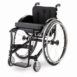 Hurricane  - eksempel fra produktgruppen manuelle kørestole med fast ramme, efter mål