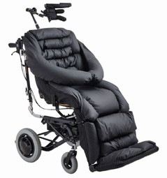 Kelvin Aura Komfortkørestol