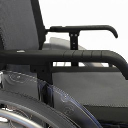 Line - aluminiums-kørestol med ekstra lav vægt