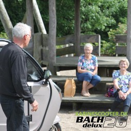 Bach Delux 26 - S125 El kabine scooter