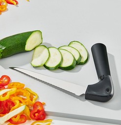 Grøntsagskniv med vinklet håndtag