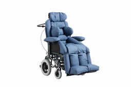 Kamille Komfortkørestol  - eksempel fra produktgruppen manuelle hjælpermanøvrerede komfortkørestole med sædetilt