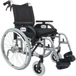 Barracuda kørestol med ledsager bremse  - eksempel fra produktgruppen manuelle kørestole, sideværts sammenklappelige, standardmål
