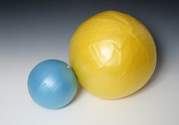 Floater medicine ball