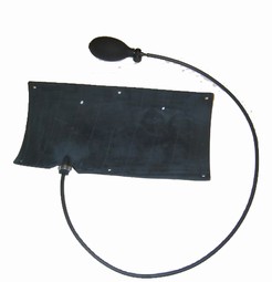 Air-Lumbar support w. handpump  - example from the product group back cushions