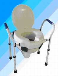 CareComfort toiletforhøjer  - example from the product group raised toilet seats mounted on frame