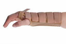 PROmanu Håndledsbandage med omvendt lukning  - example from the product group wrist orthoses