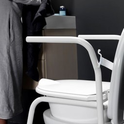 Etac Kaskad Freestanding toilet seat