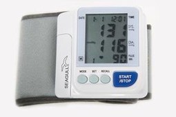 Blood pressure meter for wrist