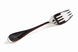 Knife and fork in one eating utensil