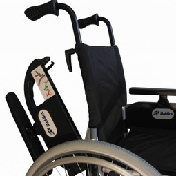 Manuel wheelchair with many functions