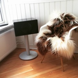 Genuine sheepskin to chair