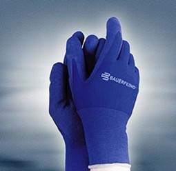 Bauerfeind gloves, help the compression stockings easy on  - example from the product group applying gloves