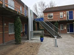 Barduva RB150  - example from the product group fixed lifting platforms