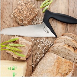 Ergonomic bread knife