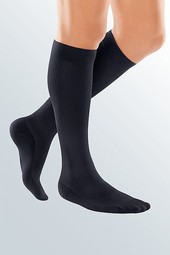 Travel stockings for men