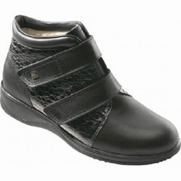 Finn Comfort  - example from the product group boots