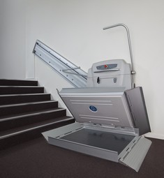 Supra linea  - example from the product group stairlifts with platform