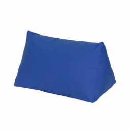 Curera triangle pillow
