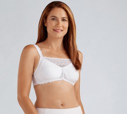 Amoena Jasmin Bra w / Pockets Black from The Inshop & Varehuset Skive -  AssistData