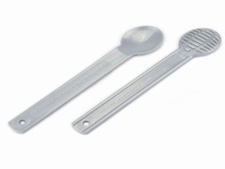 Spoon with lattice structure - big or small