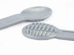 Spoon with lattice structure - big or small