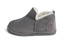 Hjemmesko i ægte lammeskind  - example from the product group slippers