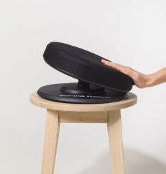 Ergonomic balance seat