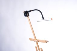 Easel Lamp Go