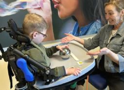 iFLOAT Kids Arm support