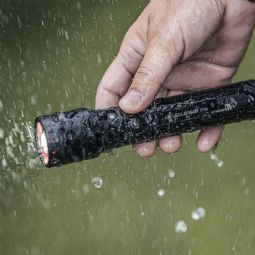 Ledlenser P7R - click to see picture in full size - opens new window Ledlenser P7R