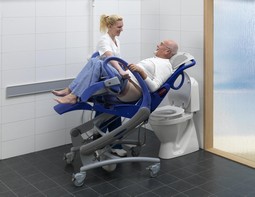 Arjo, Carendo, height adjustable hygiene chair